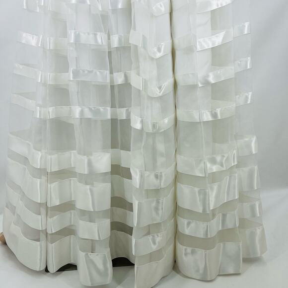 Handmade Strapless White Gown - Picture 10 of 15